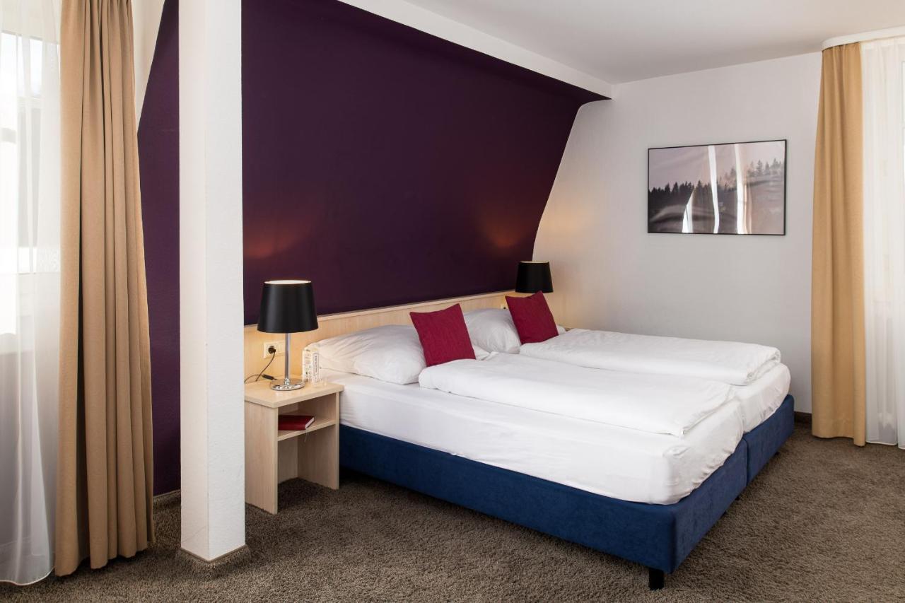 Boutique Hotel Societe บาเดน-บาเดน ภายนอก รูปภาพ
