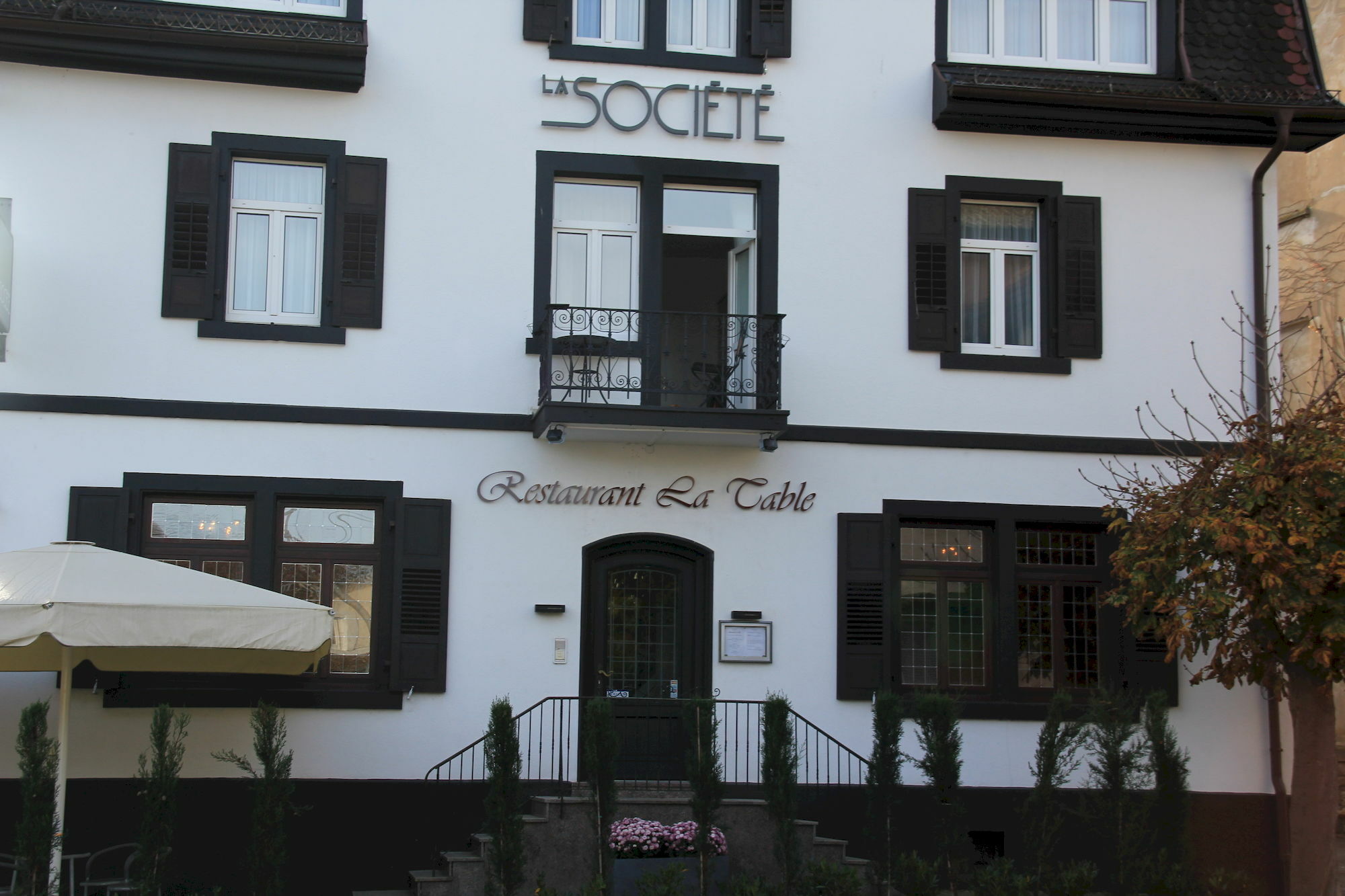 Boutique Hotel Societe บาเดน-บาเดน ภายนอก รูปภาพ